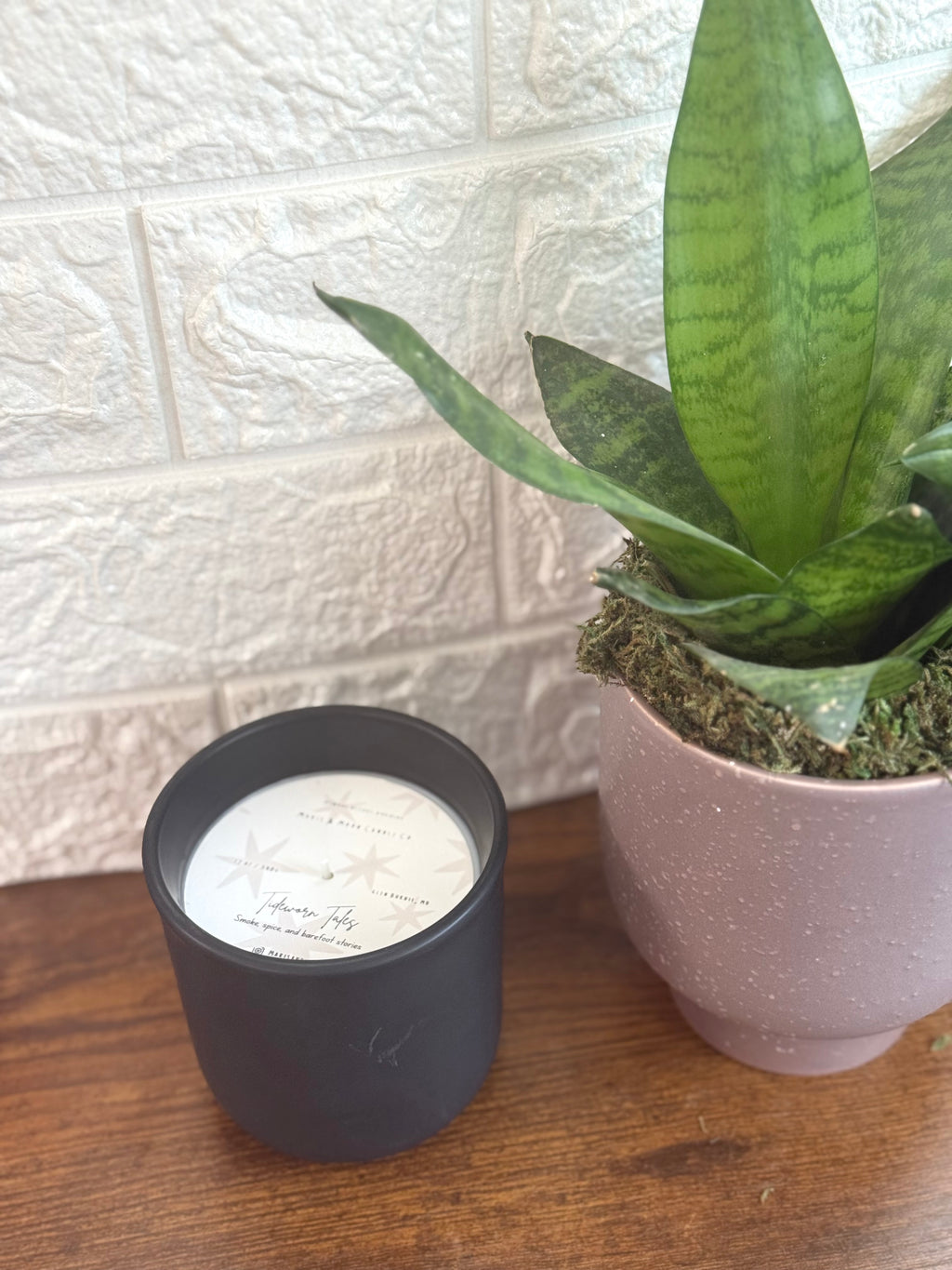 Moonlit Musk Coconut Soy Ceramic clean Candle